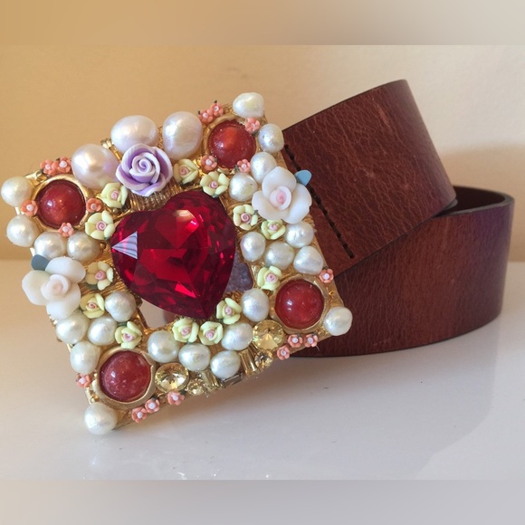 Heart buckle belt - Picture 1 of 3